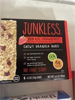 JUNKIES GRANOLA BARS