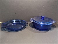 Anchor Hocking Covered Baking Dish and Pie Plate