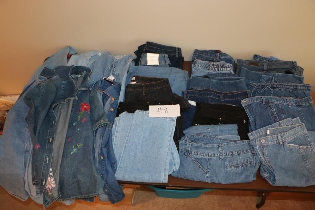 Lot of Ladies Jeans/Denim