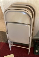 4 metal folding chairs