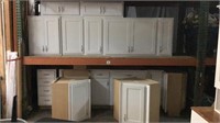 13 White Kitchen Cabinets M17A