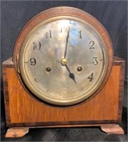 Vintage English Mechanical Mantle Clock