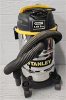 5-Gallon Stanley Shop Sweeper