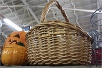 LARGE BASKET