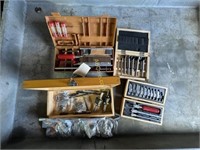 Dewalt torque bits in wooden box, 2- exacto kit
