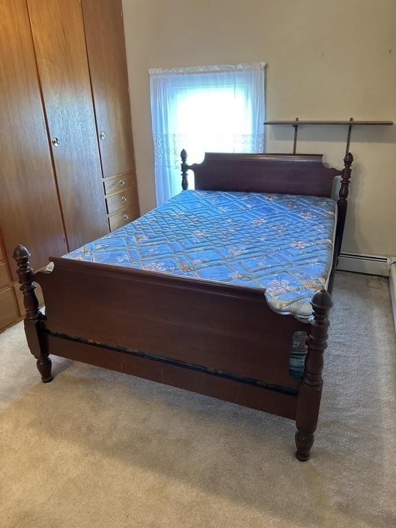 Full size hardwood bed