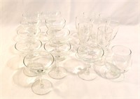 18 Glassware Lot