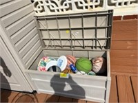 Outdoor storage container