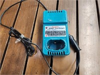 Makita 12 volt fast charger