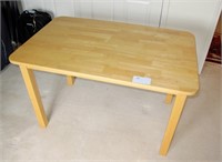 Maple dinette table, 30" x 48"