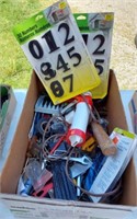 HOUSE NUMBERS- LOT OF HOUSEHOLD TOOLS-
CONTENTS