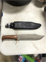 BOWING KNIFE AND SHEATH
