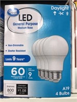 4 LED LIGHT BULBS