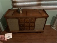 Stereo Cabinet Only - No Stereo