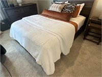 12PC QUEEN BEDDING