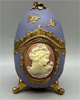 Vintage Cameo Japanese Egg Music Box