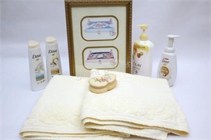 Sealed Dove Products, Bath Towels & Print