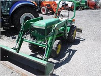 1986 John Deere 855 4 X 4 Tractor w/ Loader