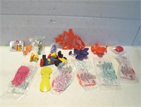 LOT VINTAGE SOME UNOPENED MCDONALDS HAPPY MEAL TOY