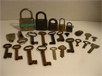 ANTIQUE SKELETON KEYS AND PADLOCKS