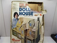 Early Wood Doll House