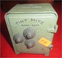 Tiny Mite Safe Bank