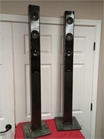 46 in tall Philips speakers with sub