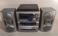 Emerson Turntable/Cassette/CD/Radio Player