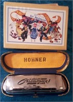 V - HOHNER HARMNICA (L94)