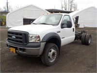 2007 Ford F-450 XL SD Cab & Chassis