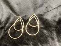 Gold played dangle hoops
