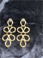 Dangle earrings gold plated