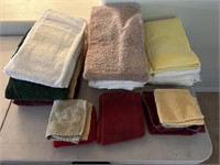 10+ Bath Towels & Hand Towels