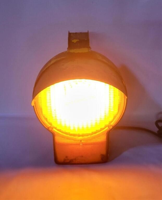 Portable Industrial Caution Light