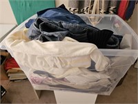Basket mens/women's clothing some new some used