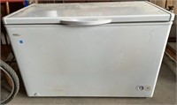 Danby Chest Freezer (49.25"W x 23.75"D x