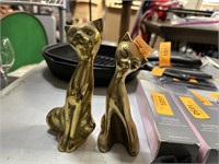 2PC KOREAN BRASS SOLID MCM CAT SCULPTURES