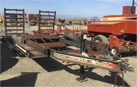 DONOHUE 20' Dual Axle Fold-Up Swather Trailer