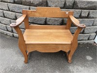 NEAT MAPLE LIFT TOP SIDE CHAIR/BENCH 34X15X32``