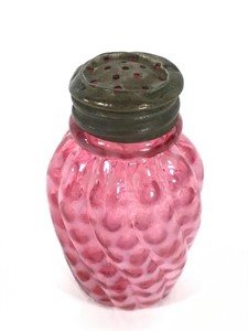 Early Cranberry Opalescent Swirl Dot Shaker