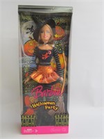 Barbie Halloween Party Model K8896