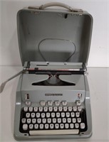 RARE VINTAGE HERMES 3000 TYPEWRITER