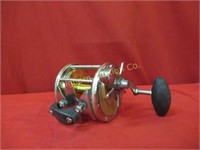 Nigbo Large Fishing Reel #MT330, 4 Ball Bearings