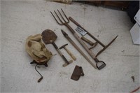 Vintage Hand Tools & Seeder