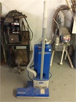 Windsor versamatic vacuum