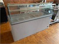 Like New! Maxx Cold Ice Cream Dipping Cabinet