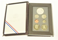 1989 US Mint prestige coin set in collector’s