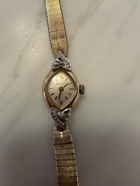 VTG BULOVA WATCH TICKS