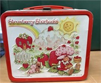 Strawberry Shortcake Metal Lunchbox no thermos