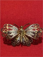 Butterfly pin/brooch. Marked 850. Measures 2